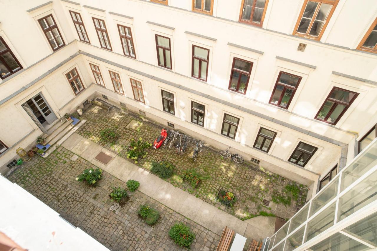 Die Fromme Hermine Bécs Kültér fotó